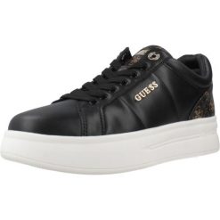 Buty GUESS WELLI Czarny. Czarne trekkingi Guess, ze skóry, trekkingowe. Za 555.10 zł.