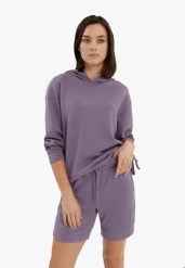 M-LULI. Fioletowe szorty Volcano, bez wzorów, z dresówki. Za 119.99 zł.