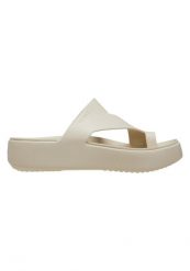 Klapki Dla Dorosłych Crocs Getaway Platform Toe Loopa. Białe klapki Crocs, bez wzorów, z materiału, bez obcasa. Za 199.99 zł.