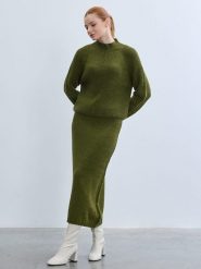 BGN Spódnica w kolorze zielonym rozmiar: 36. Brązowe spódnice BGN, na co dzień, bez wzorów, midi, proste. Za 143.99 zł.