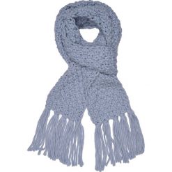 SZALIK DAMSKI. Niebieskie szaliki TOP SECRET, na jesień, bez wzorów, z dzianiny, eleganckie. W wyprzedaży za 29.99 zł.
