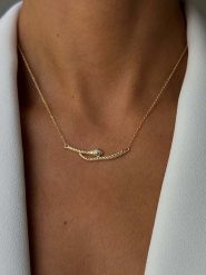 DI GIORGIO Pozłacany naszyjnik z elementem ozdobnym - dł. 40 cm rozmiar: onesize. Niebieskie naszyjniki DI GIORGIO, z cyrkonią, pozłacane. Za 108.99 zł.