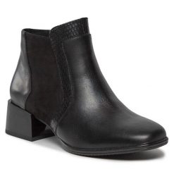 Botki Caprice. Czarne botki Caprice, bez wzorów, bez obcasa, na słupku, bez zapięcia. Za 469.99 zł.