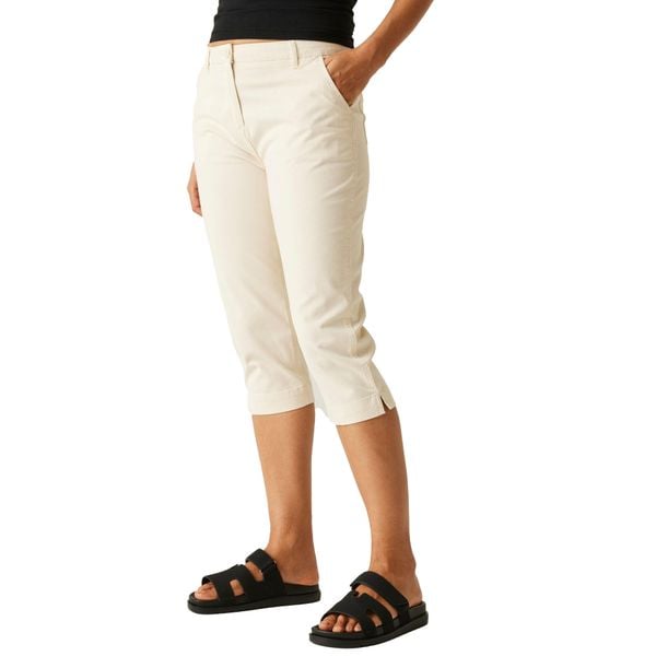 Spodnie Damskie Bayletta Capri. Brązowe spodnie sportowe Regatta, na lato, bez wzorów, trekkingowe. Za 172.99 zł.