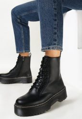 Czarne Botki Workery na Platformie Phorique. Czarne botki Born2be, bez wzorów, bez obcasa, na platformie, bez zapięcia. Za 189.99 zł.