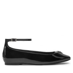 Baleriny Guess. Czarne baleriny Guess, z aplikacjami, bez obcasa. Za 299.99 zł.