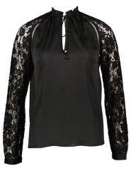 Guess Bluzka w kolorze czarnym rozmiar: XS. Czarne bluzki Guess, xs, z aplikacjami, z koronki, bez kołnierzyka, bez ramiączek. Za 61.60 zł.