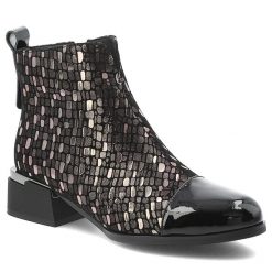 Czarne Botki S.Barski Eleganckie Obuwie Damskie. Czarne botki S.BARSKI, na zimę, bez wzorów, z lakierowanej skóry, bez obcasa, na obcasie, bez zapięcia. Za 305.99 zł.