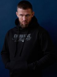 MANTO bluza z kapturem RESOLVE czarna. Czarne bluzy MANTO, l, bez wzorów, z bawełny, z kapturem. Za 249.00 zł.