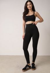 Czarne Legginsy z Wysokim Stanem z Pasem Modelującym w Talii Azinera. Czarne legginsy Born2be, m, bez wzorów, z jeansu, z podwyższonym stanem. Za 39.99 zł.