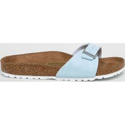 Birkenstock - Klapki Madrid. Niebieskie klapki Birkenstock, bez wzorów, z materiału, bez obcasa. W wyprzedaży za 189.90 zł.