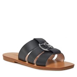 Klapki Liu Jo. Czarne klapki Liu Jo, bez wzorów, bez obcasa. Za 339.99 zł.