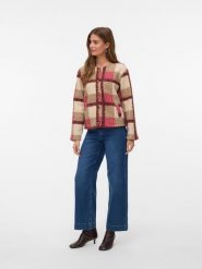 Vero Moda Kurtka pluszowa w kolorze beżowo-jasnoróżowym rozmiar: XS. Brązowe kurtki Vero Moda, s, bez wzorów, z materiału, bez kaptura. Za 165.99 zł.