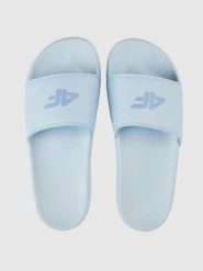 Klapki damskie 4F 4FRSS26FSLIF062. Niebieskie klapki 4f, bez wzorów, z gumy, bez obcasa. Za 59.99 zł.