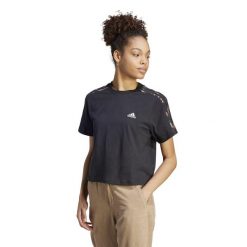 Koszulka z krótkim rękawem damska Adidas Gym & Pilates. Czarne bluzki Adidas, l, bez wzorów, z bawełny, eleganckie, bez kołnierzyka, bez ramiączek. W wyprzedaży za 129.99 zł.