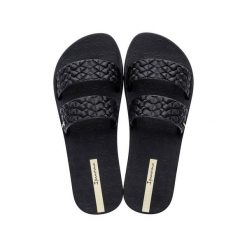 Klapki basenowe damskie Ipanema Renda II Fem. Czarne klapki Ipanema, bez wzorów, z materiału, bez obcasa. Za 149.99 zł.