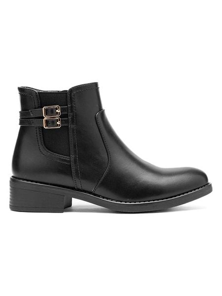 C'M Botki w kolorze czarnym rozmiar: 41. Czarne botki C'M, bez wzorów, bez obcasa, bez zapięcia. Za 153.45 zł.