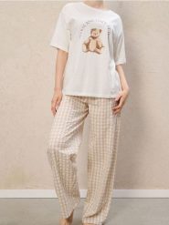 Bawełniana piżama dwuczęściowa - biały. Białe piżamy Sinsay, bez wzorów, z bawełny, bez ramiączek. Za 59.99 zł.