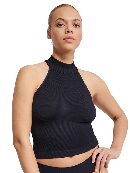 Sloggi Top w kolorze czarnym rozmiar: M. Czarne topy Sloggi, m, bez wzorów, bez kołnierzyka, bez ramiączek. Za 74.63 zł.