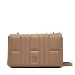 Torebka Tommy Hilfiger. Brązowe listonoszki TOMMY HILFIGER, bez wzorów, bez dodatków. Za 649.99 zł.