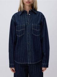 Denimowa koszula - granatowy. Niebieskie koszule Reserved, l, bez wzorów, z bawełny, bez kołnierzyka, bez ramiączek. Za 159.99 zł.