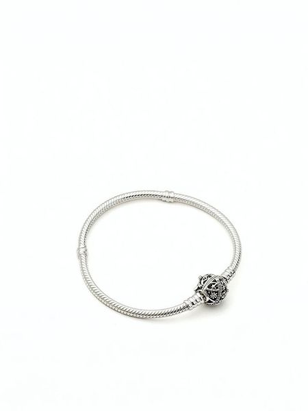 Pandora Srebrna bransoletka rozmiar: 18 cm. Szare bransoletki Pandora, z cyrkonią, srebrne. Za 319.95 zł.