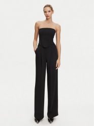 PINKO Kombinezon 104884 A213 Czarny Regular Fit. Czarne sukienki Pinko, bez wzorów, z wiskozy, bez kołnierzyka, bez ramiączek. Za 1,329.00 zł.