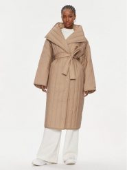 Calvin Klein Płaszcz przejściowy K20K206767 Brązowy Relaxed Fit. Brązowe płaszcze Calvin Klein, l, bez wzorów, z syntetyku, bez kaptura. Za 1,499.00 zł.