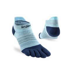 Skarpety damskie do biegania Injinji Run Lightweight No-Show. Niebieskie skarpety Injinji, bez wzorów. Za 62.99 zł.