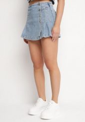 Niebieskie Spódnico-Szorty Jeansowe z Zakładką z Guzikami Vivirene. Niebieskie szorty Born2be, bez wzorów, z jeansu, eleganckie. Za 84.99 zł.