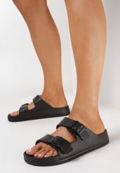 Czarne Klapki z Piankowego Materiału z Klamrami Lisena. Czarne klapki Born2be, bez wzorów, bez obcasa, na płaskiej podeszwie. Za 39.99 zł.