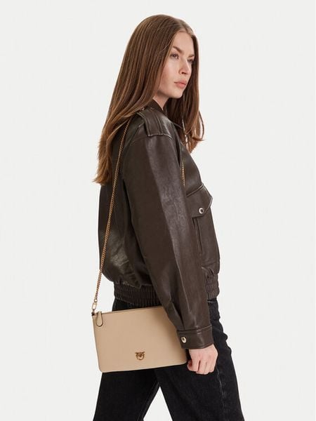 PINKO Torebka Flat Classic AI 25-26 PCPL 100455 A0F1 Beżowy. Brązowe torebki klasyczne Pinko, bez wzorów, ze skóry, bez dodatków. Za 539.99 zł.