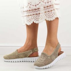 Beżowe plecione sandały, buty damskie T.Sokolski 806. Brązowe obuwie sportowe Sokolski, z tkaniny, bez zapięcia. Za 179.00 zł.