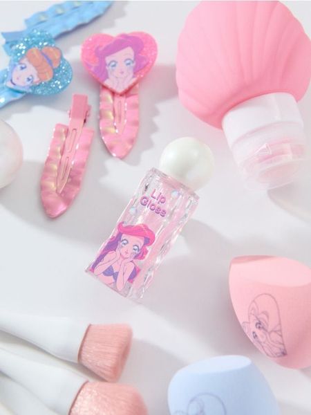 Błyszczyk do ust Disney Princess - różowy. Błyszczyki Sinsay. Za 9.99 zł.