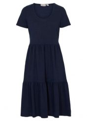 Sukienka T-shirtowa w strukturalny wzór, z mieszanki wiskozy. Niebieskie sukienki bonprix, bez wzorów, z koronki, bez kołnierzyka, bez ramiączek. Za 74.99 zł.