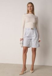 Niebieskie Szorty z Wysokim Stanem Bermudy z Paskiem Haidis. Niebieskie szorty Born2be, bez wzorów, z materiału, z podwyższonym stanem. Za 109.99 zł.