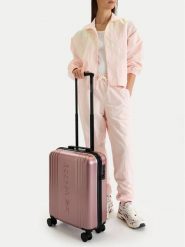 Reebok Walizka kabinowa CEO-RBK-030-S Różowy. Czerwone walizki Reebok, bez wzorów. Za 279.99 zł.