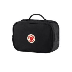 Kosmetyczka Fjallraven Kanken Toiletry Bag - black. Czarne kufry i kosmetyczki Fjällräven, bez wzorów, bez dodatków. Za 219.99 zł.