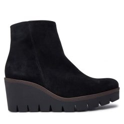 Botki Gabor. Czarne botki Gabor, bez wzorów, bez obcasa, na koturnie, bez zapięcia. Za 759.99 zł.