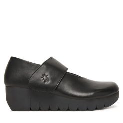 Półbuty Fly London. Czarne czółenka Fly London, bez wzorów, bez obcasa, na koturnie, bez zapięcia. Za 439.99 zł.