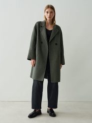 OPUS Płaszcz przejściowy w kolorze ciemnozielonym rozmiar: 36. Zielone płaszcze Opus, bez wzorów, z wełny, bez kaptura. Za 322.90 zł.