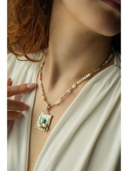 Pierres delicates Pozłacany naszyjnik z zawieszką - dł. 50 cm rozmiar: onesize. Białe naszyjniki Pierres delicates, z perłą, pozłacane. Za 113.90 zł.