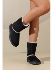 C'M Botki zimowe w kolorze czarnym rozmiar: 41. Czarne botki C'M, na zimę, bez wzorów, bez obcasa, bez zapięcia. Za 108.99 zł.