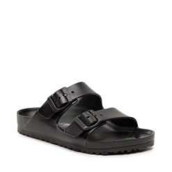 Klapki Birkenstock. Czarne klapki Birkenstock, bez wzorów, bez obcasa. Za 209.99 zł.