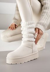 Beżowe Wsuwane Śniegowce z Futerkowym Ociepleniem na Platformie Eslin. Brązowe trapery i śniegowce Renee, z dresówki. Za 69.99 zł.