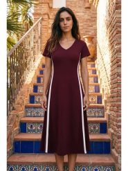 SOULSHAE Sukienka w kolorze czerwonym rozmiar: L/XL. Czerwone sukienki SOULSHAE, l, bez wzorów, z wiskozy, bez kołnierzyka, bez ramiączek, maxi. Za 144.95 zł.