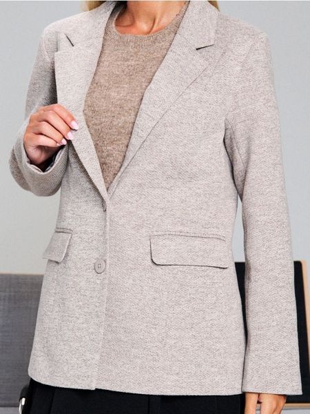 Marynarka jednorzędowa - beżowy. Brązowe marynarki i żakiety Sinsay, l, bez wzorów. Za 69.99 zł.