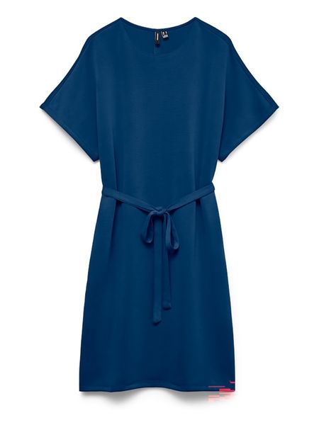 Vero Moda Sukienka w kolorze granatowym rozmiar: S. Niebieskie sukienki Vero Moda, na co dzień, s, bez wzorów, z tkaniny, bez kołnierzyka, bez ramiączek, mini, proste. Za 134.95 zł.