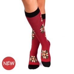 Damskie bawełniane skarpetki 3/4 z tradycyjnymi motywami Wiśniowy. Czerwone skarpety OEM, bez wzorów, z bawełny. W wyprzedaży za 45.15 zł.