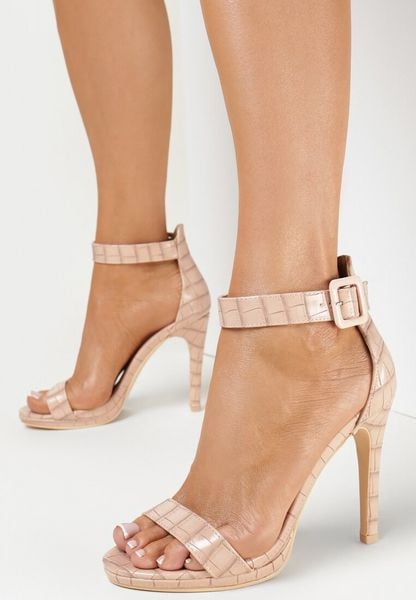 Różowe Sandały na Wysokiej Szpilce z Tłoczeniem Skóry Krokodyla Gwenisa. Czerwone sandały Born2be, bez wzorów, ze skóry, bez obcasa, na obcasie, bez zapięcia. Za 24.99 zł.